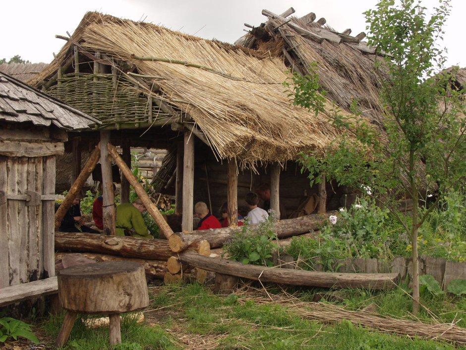 Хижины древних славян