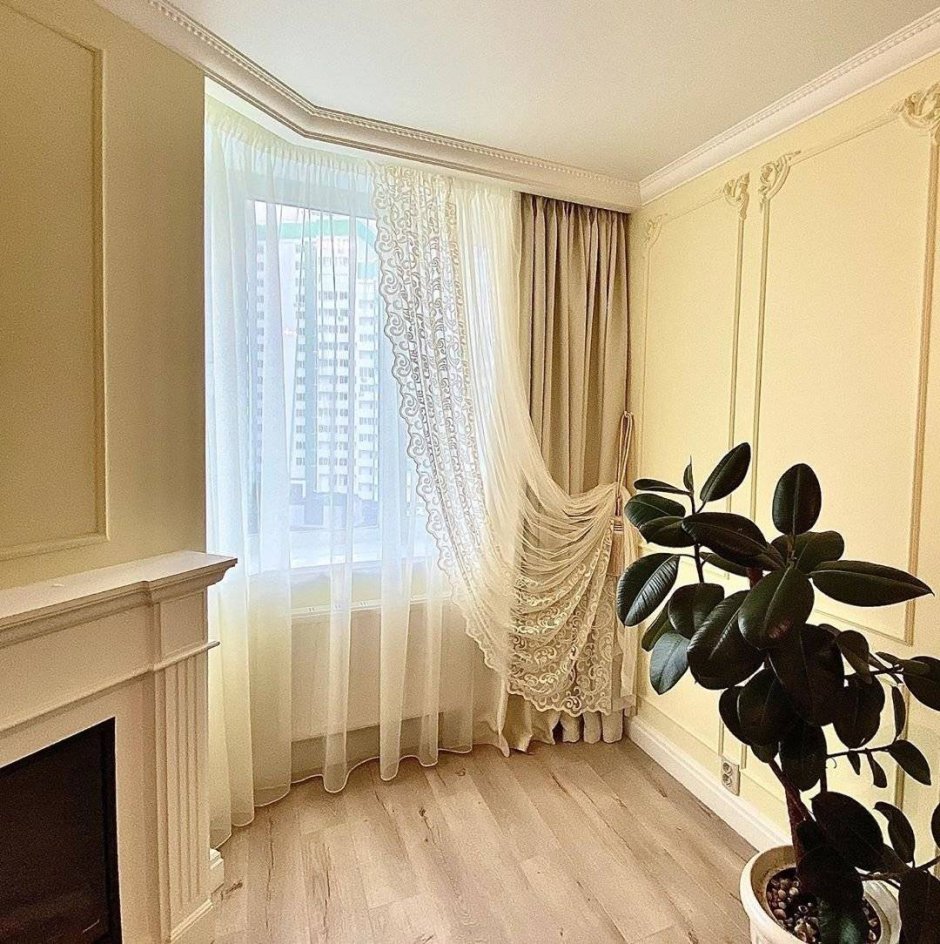 Карнизы в современном интерьере