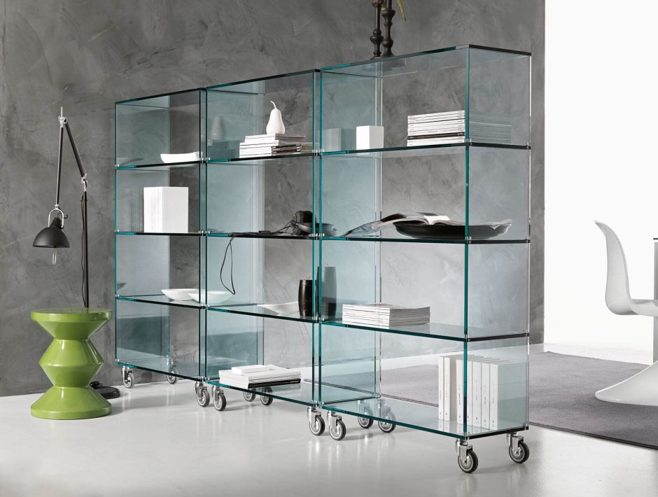 Стеклянный стеллаж