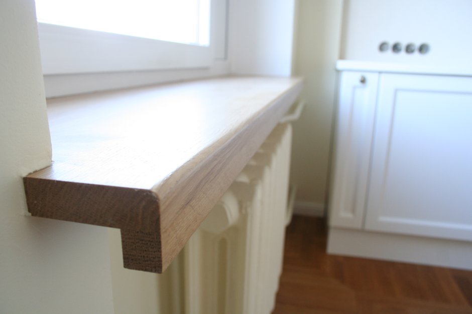 Подоконник из дерева