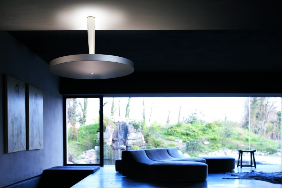 Черный матовый натяжной потолок