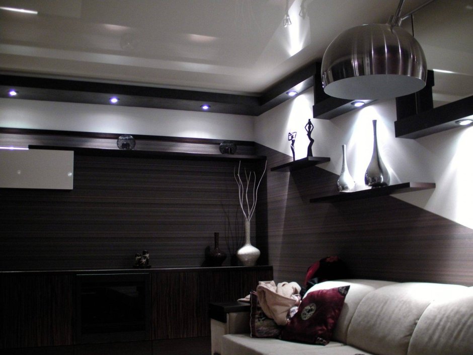 Черный натяжной потолок