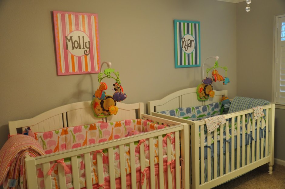 Комната для новорожденных двойняшек