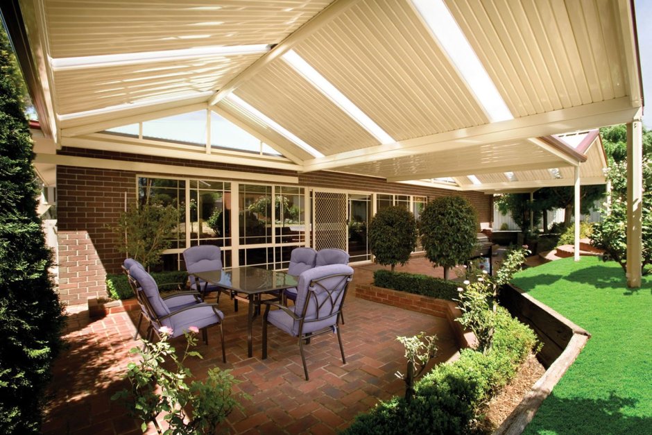 Освещение под навесом