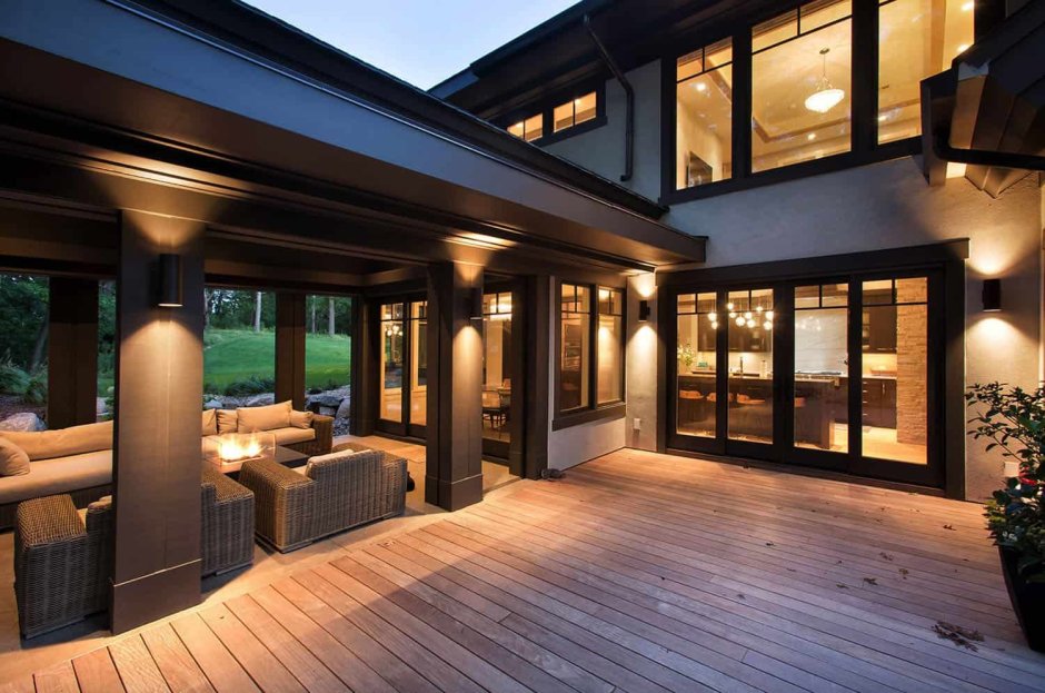 Освещение на веранде загородный дом