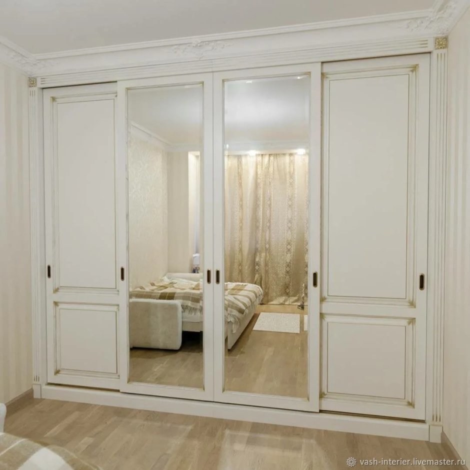 Шкаф купе классика шестидверные патина