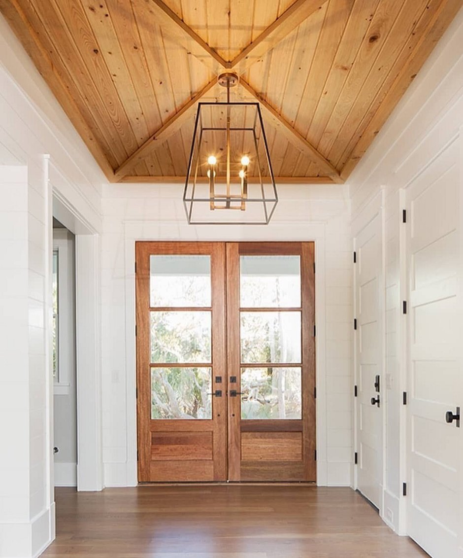 Потолок из вагонки