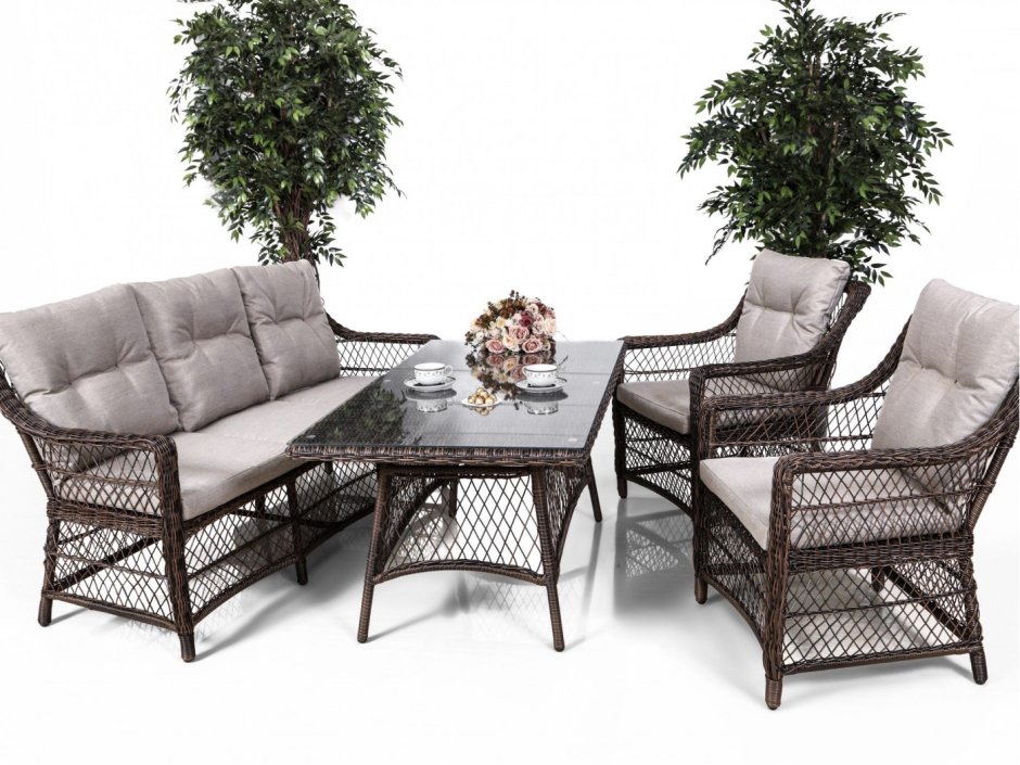 Леруа столик ротанговый