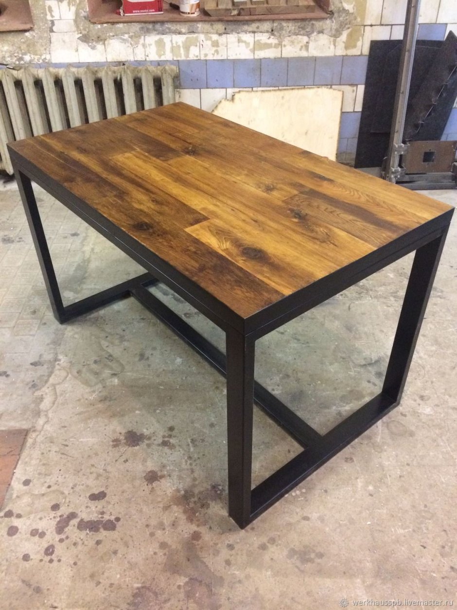 Стол из дуба