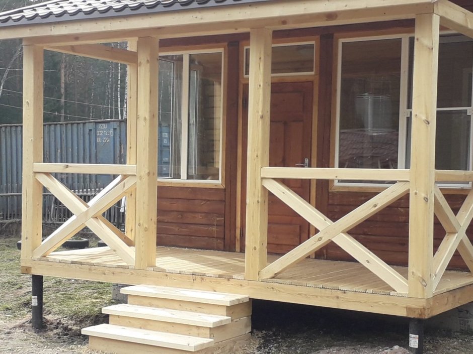 Пристройка крыльца к веранде