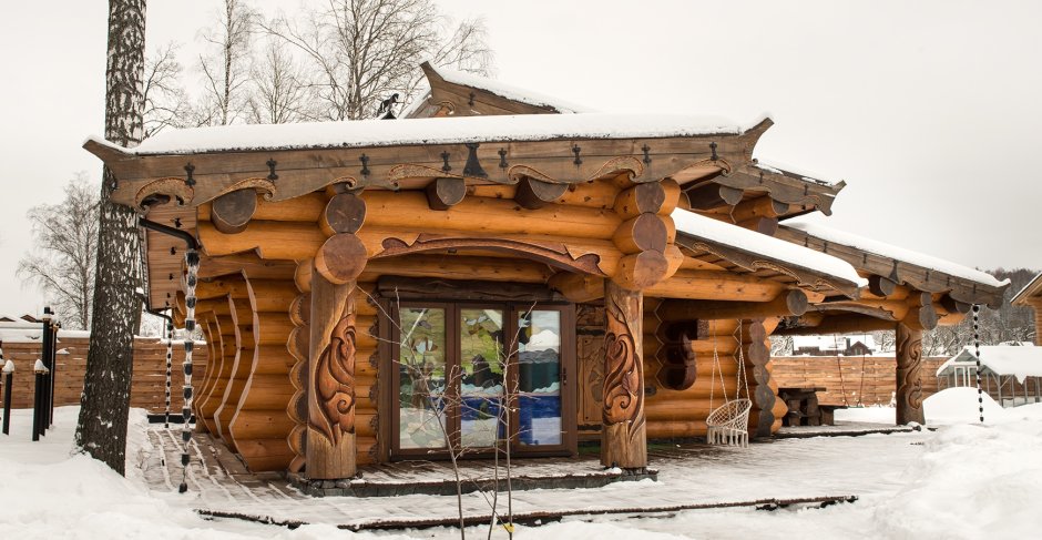 Необычные бани из бревна