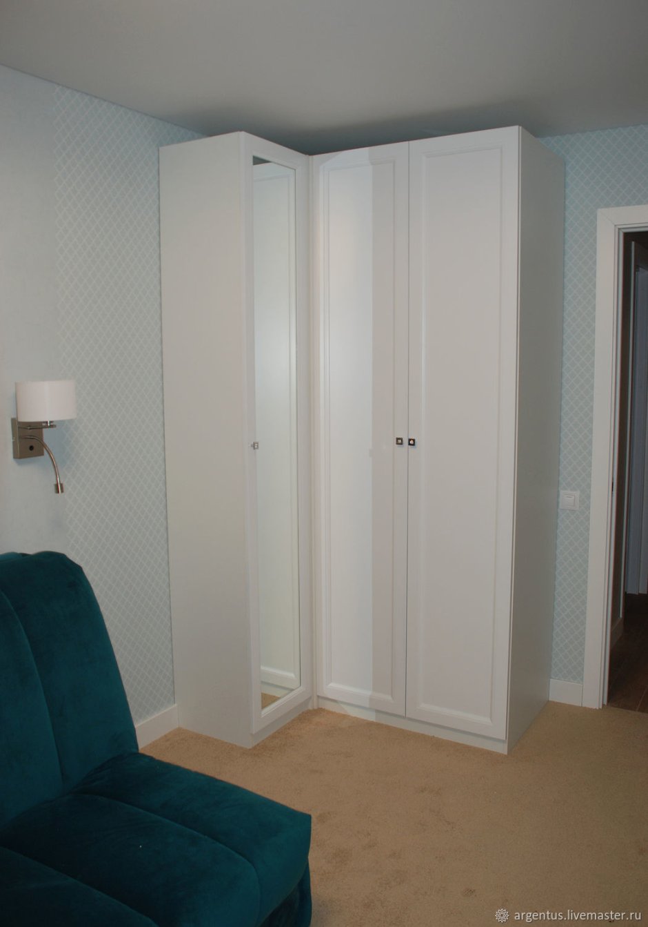 Г образные шкафы с распашными дверями