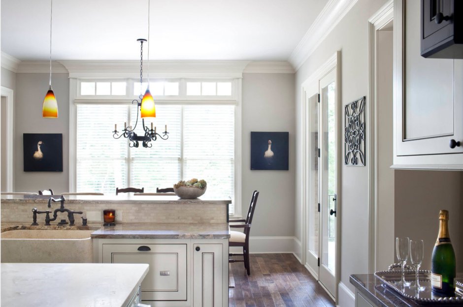 Серый цвет стен на кухне