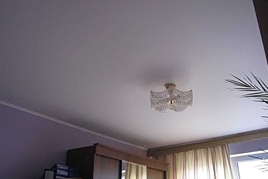 Натяжной потолок ПВХ матовый