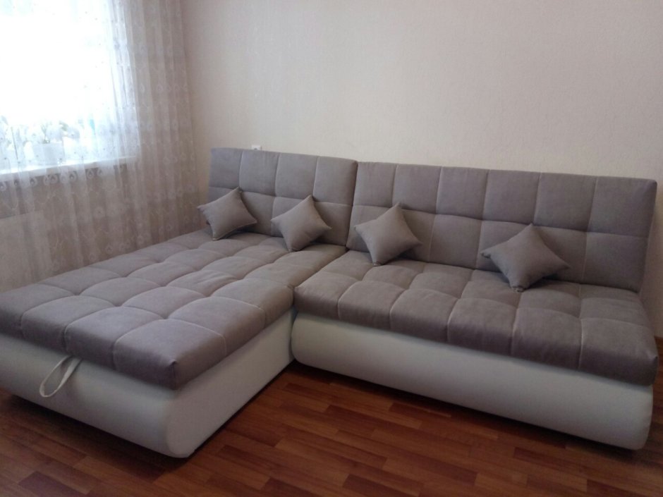Угловой диван без спинки