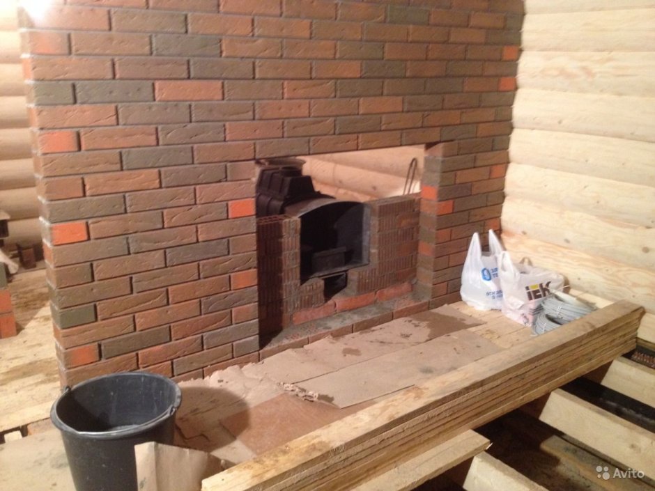 Кирпичная перегородка в бане