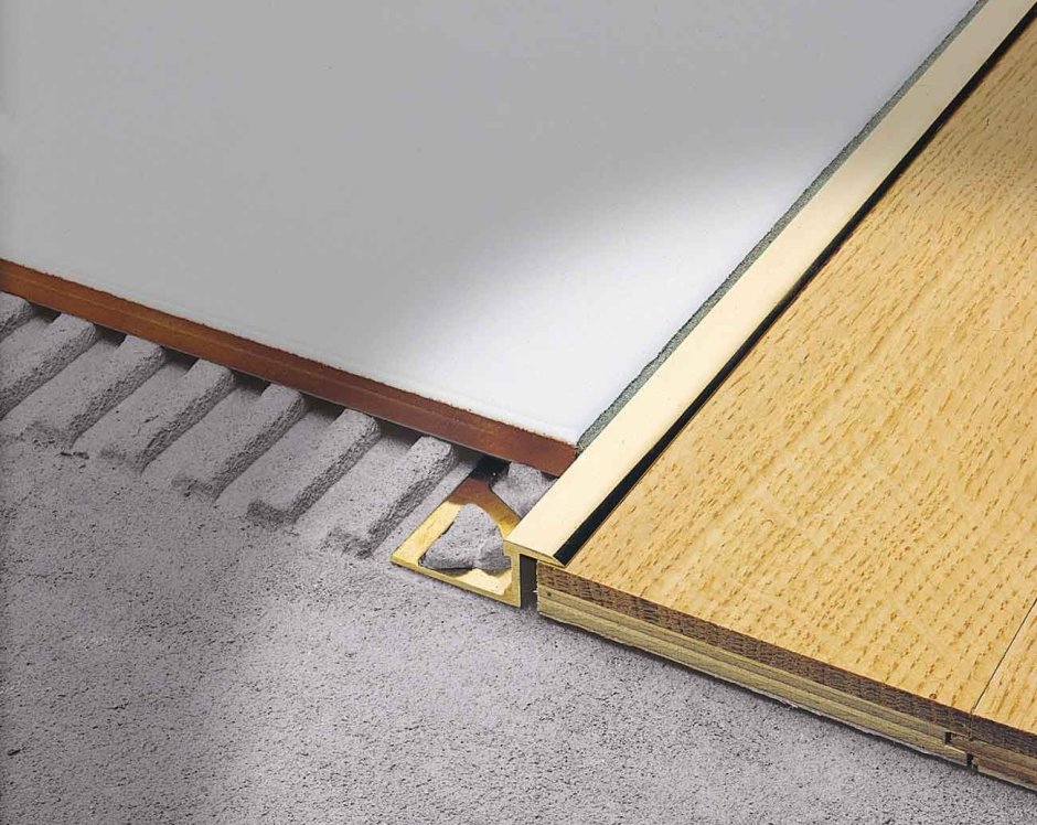 Стыковочный профиль латунь для керамогранита ламината 12 мм