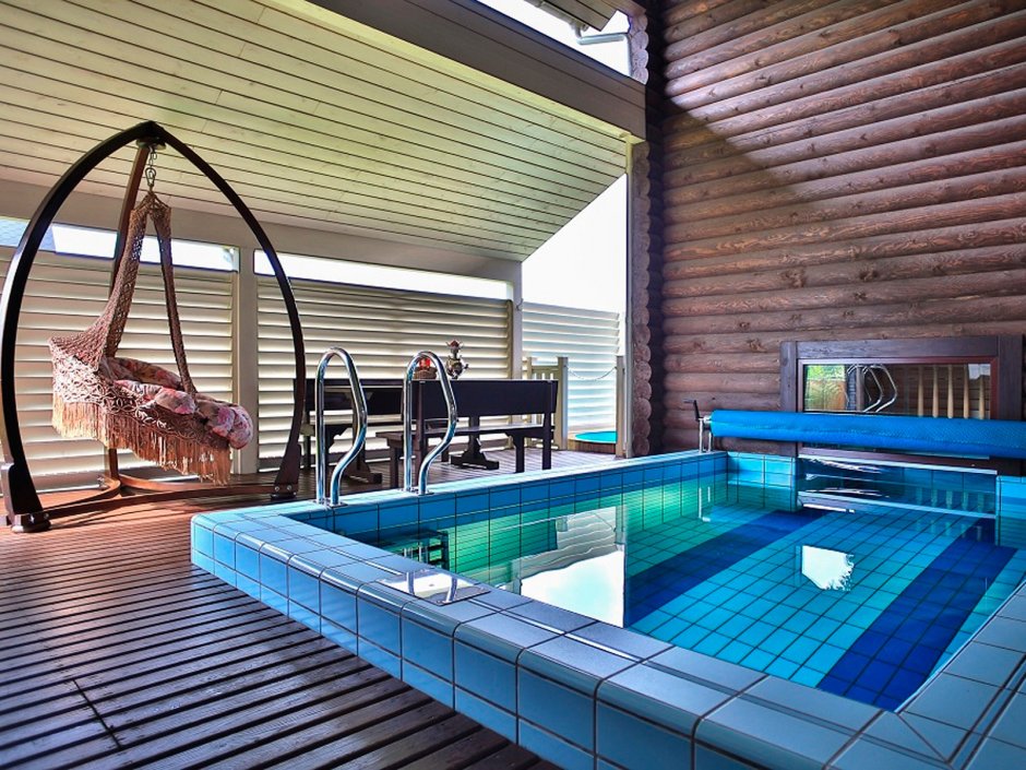 Коттеджи с бассейном и сауной