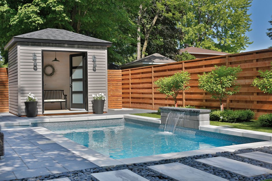 Баня и бассейн на участке