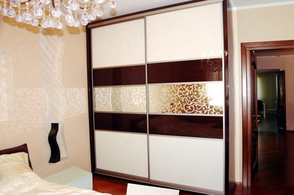 Двери купе лакобель