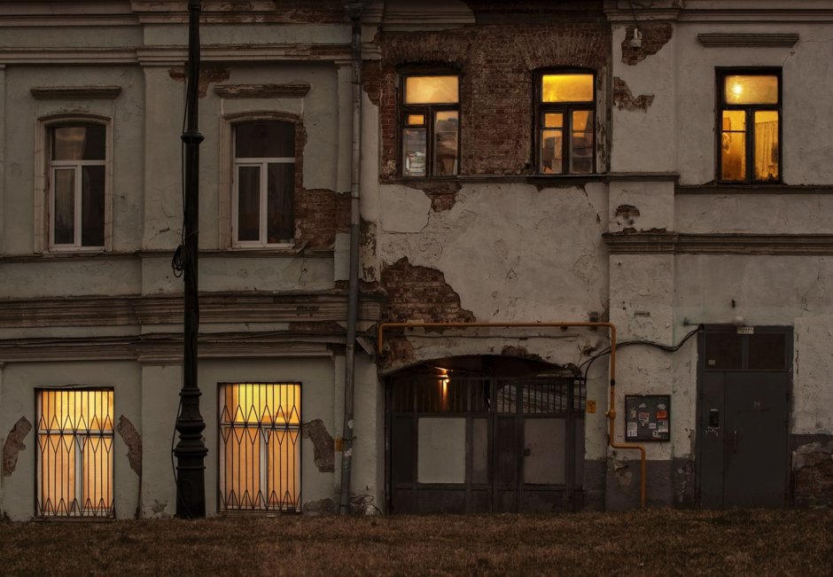 Ночные окна домов