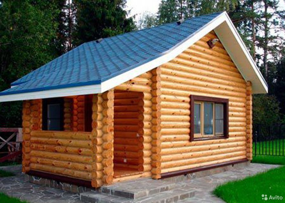 Дачный домик из оцилиндрованного бревна