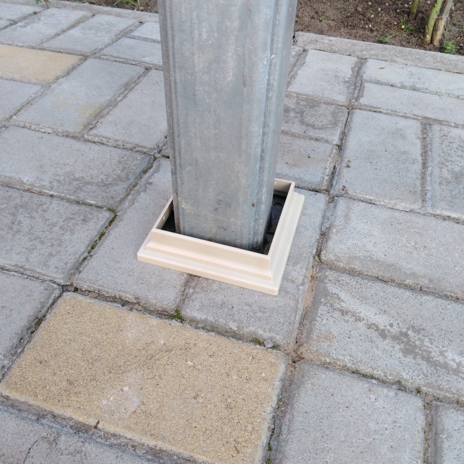 Опора под металлическую колонну 100х100