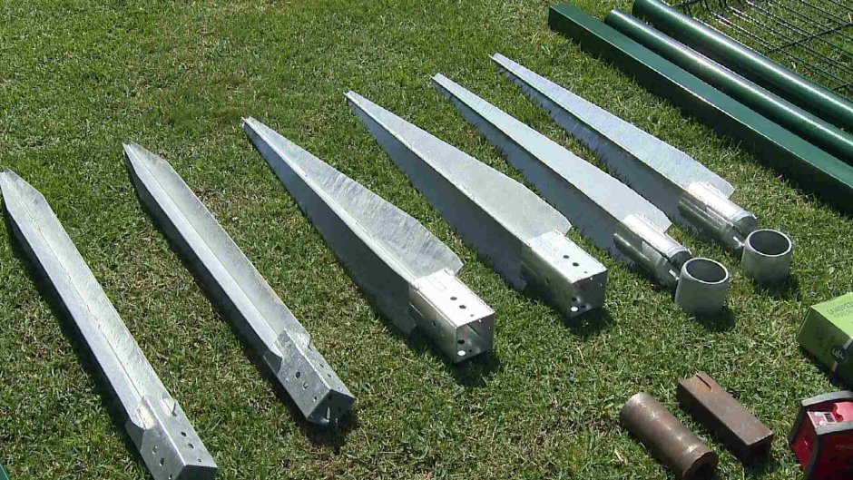 Опора Забивная "СВАЙБЕР" для столба 40х60/650 мм