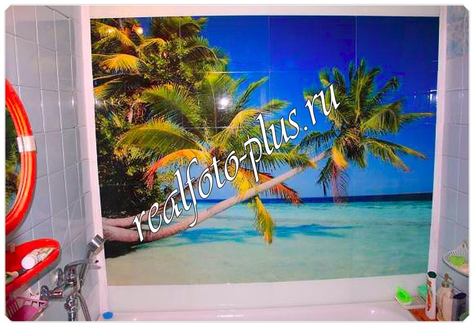 Ванная комната с пальмами