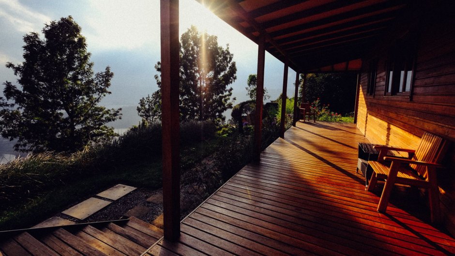 Веранда с видом на лес