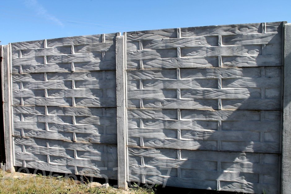 Декоративный бетонный забор