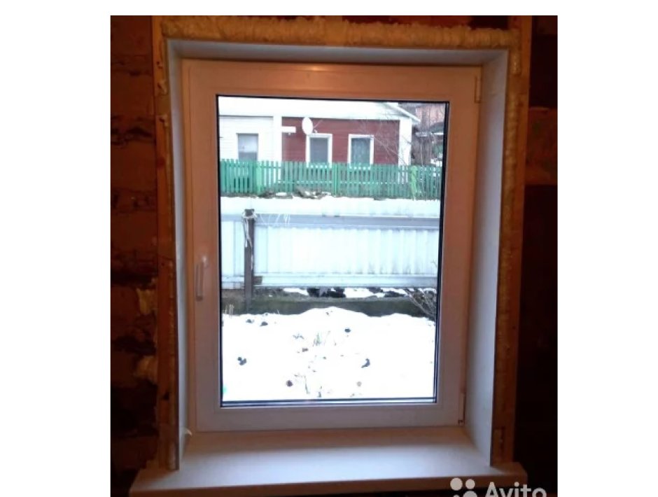 Дом с одностворчатыми окнами