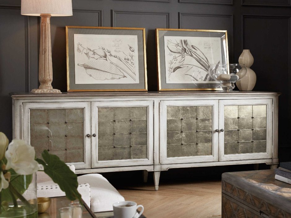 Old Wooden Buffet 3d-model