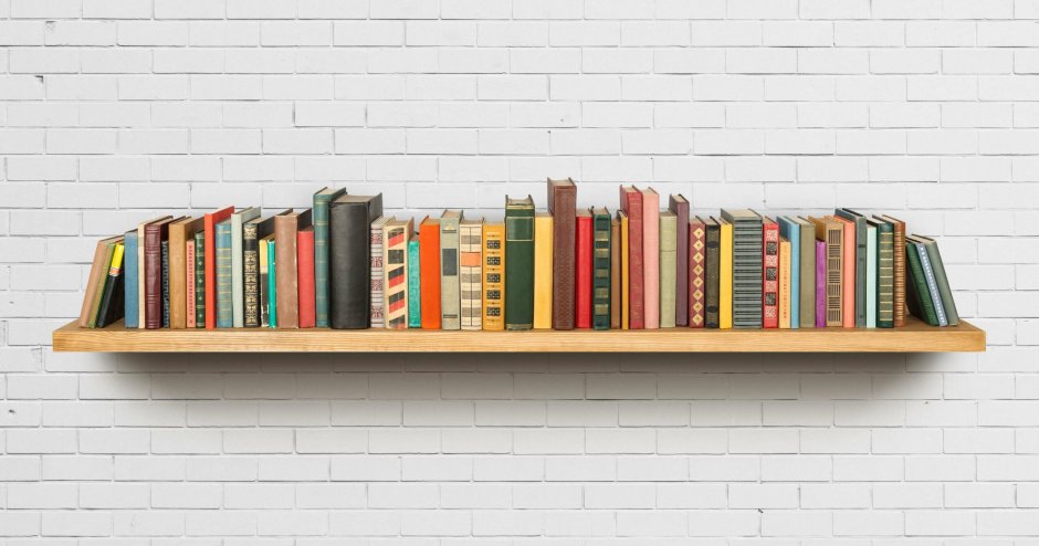 Полка с книжками
