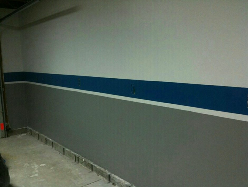Варианты покраски стен в гараже