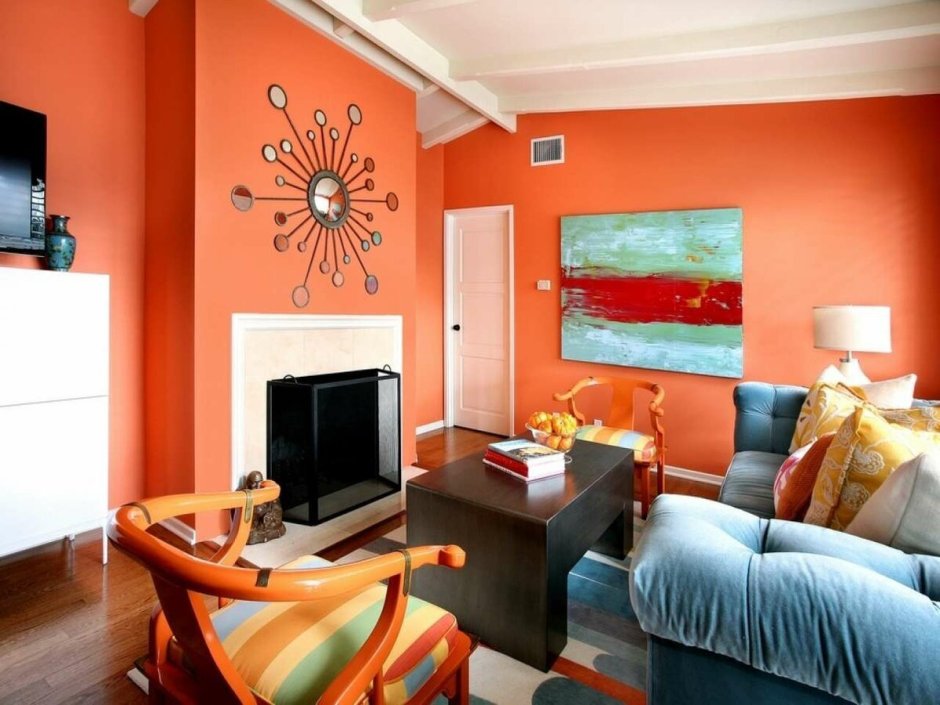 Покраска стен в персиковый цвет
