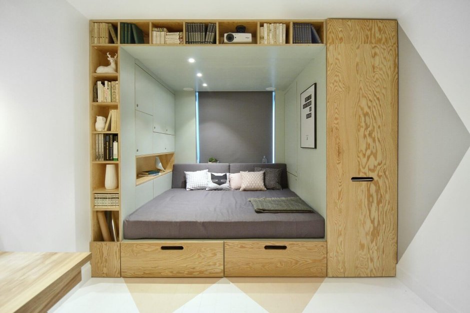 Антресольная кровать в квартире