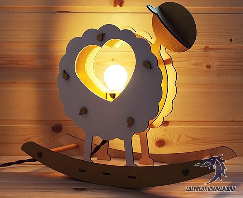 Светильник из фанеры